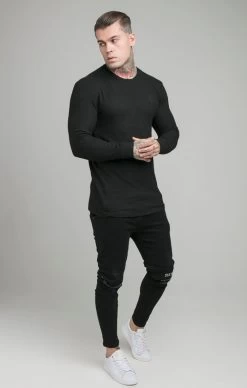 SikSilk Black Muscle Fit Sweatshirt -Style Zone Shop SS 18646 003 d84d8428 3da2 4845 85da 4b1c600d1d7f