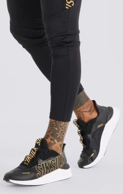 SikSilk Black Mako Performance Running Trainer -Style Zone Shop SS 22704 d1c305b6 f055 4f4d a02d 6adbcad36e29