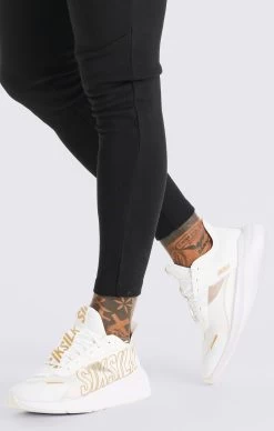 SikSilk White Mako Performance Running Trainer -Style Zone Shop SS 22705