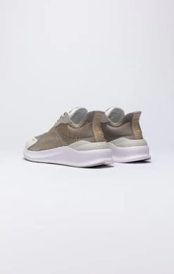 SikSilk Beige Mako Performance Running Trainer -Style Zone Shop SS 23138 5 8b40a851 0432 48c5 b8a1 fad03b9e5515