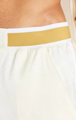 SikSilk Cream Taped Smart Short -Style Zone Shop SS20418 SS 20421 SS21492 019 e26b785b b628 4fb4 8eee fd86f3d2e4c8