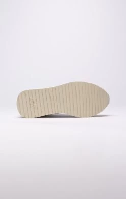 SikSilk White Retro Running Trainer -Style Zone Shop SSW 4005 3 58ddacdd ef58 4d29 a895 48760558c638